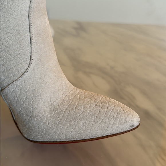 🤍AUTHENTIC CHRISTIAN LOUBOUTIN LIONNE 100 COSTA DESERT LUNE TALL FRINGE BOOTS🤍 - Picture 15 of 16